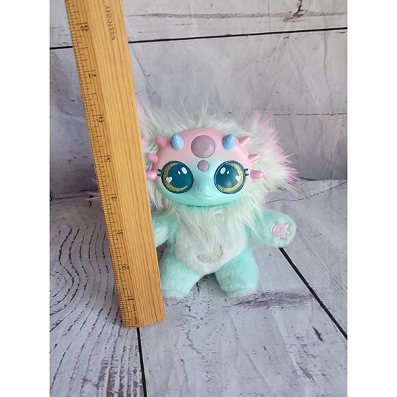Magic Mixies Pink Teal Plastic Face Plush Toy 6 Inch 2022 - Picture 4 of 9